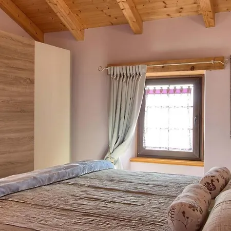 Istrian With Private Pool For Up To 12 Persons