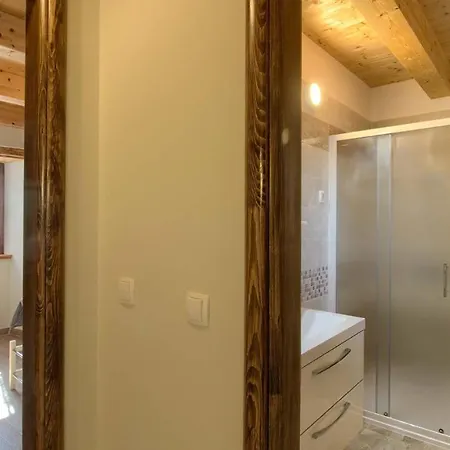 Villa Istrian With Private Pool For Up To 12 Persons Orbanici